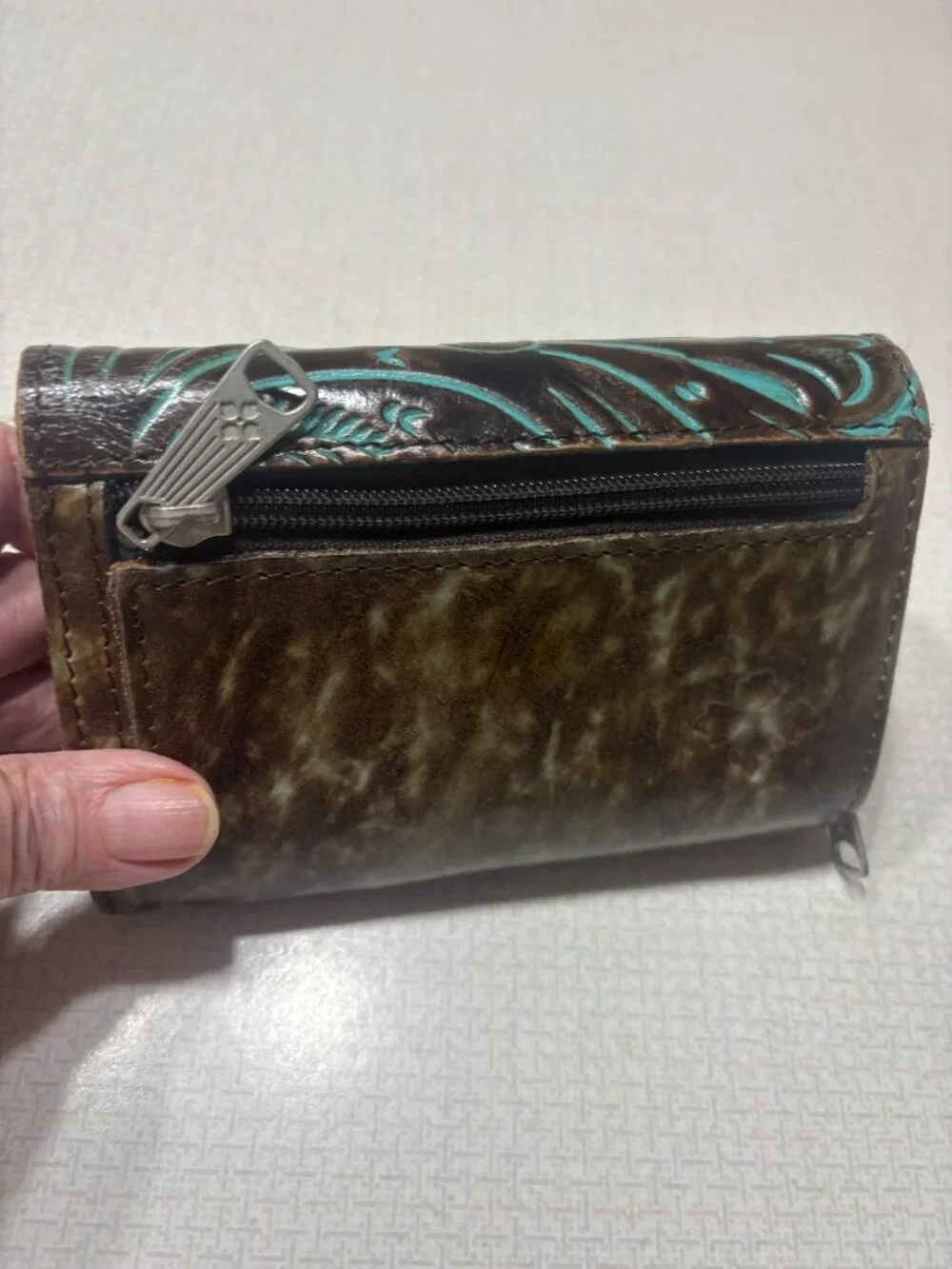 GUC Patricia Nash Turquise/Brown Cassini Trifold